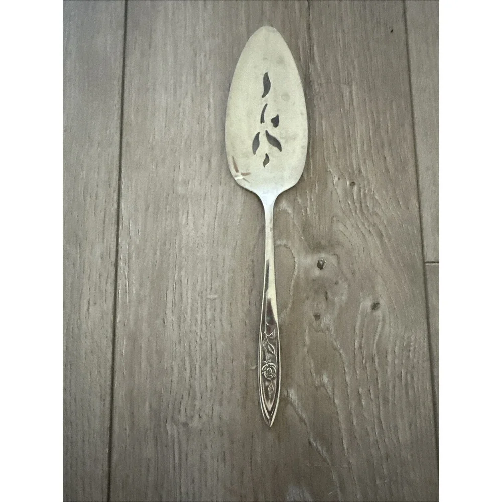 Oneida Stainless My Rose Pie Server‎